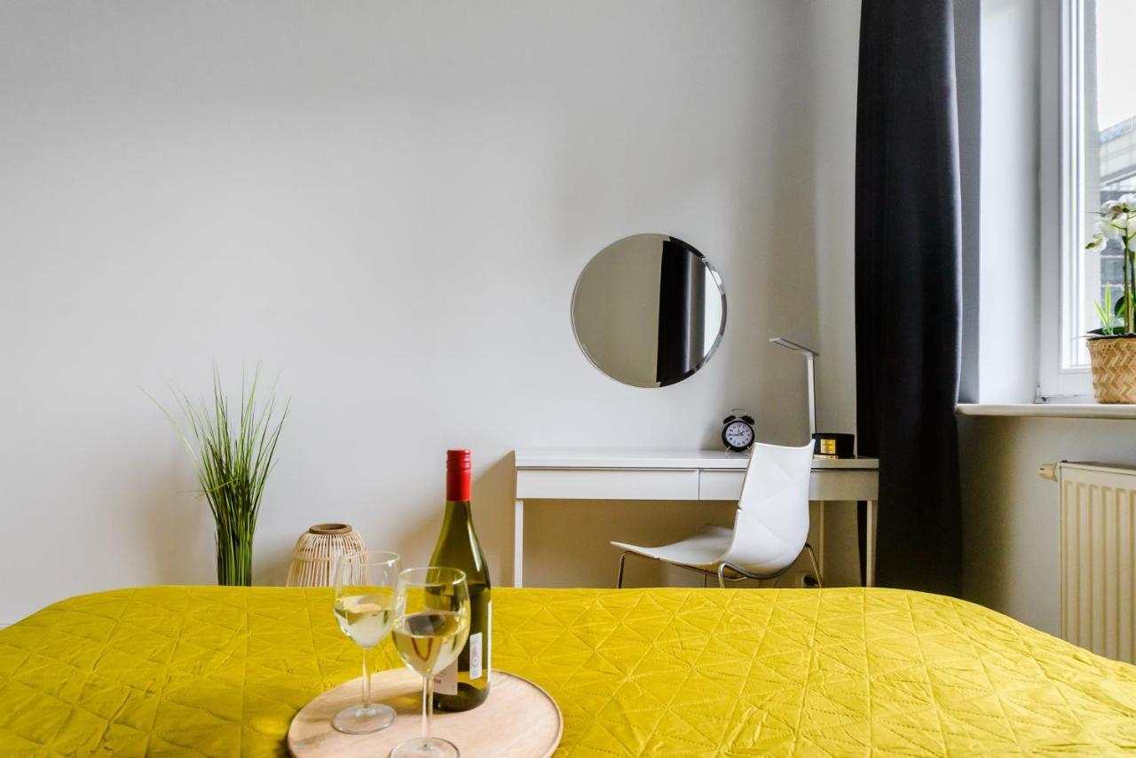 Family Apartment With A Terrace On Aleje Jerozolimskie Varsovie Extérieur photo
